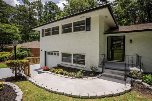 1733 Holly Ln, Atlanta GA  30329-3523 exterior