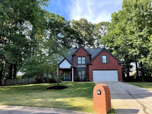 4551 Glore Crossing Dr, Mableton, GA 30126-5552