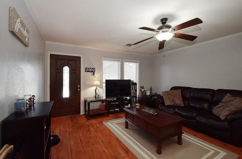 21418 Berry Ridge Ln, Tomball, TX 77375-0475