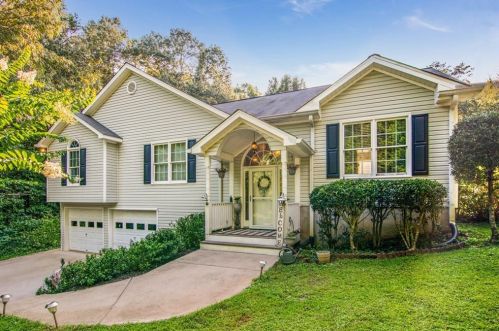 189 Michael St, Holly Springs, GA 30115-3808