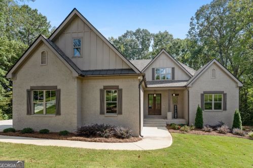 116 Freedom Dr, Forsyth, GA 31029-5505