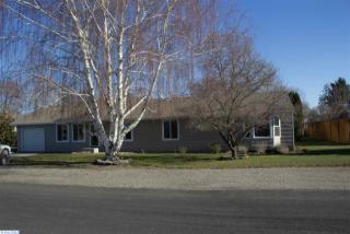1621 Road 42, Pasco, WA 99301-2717