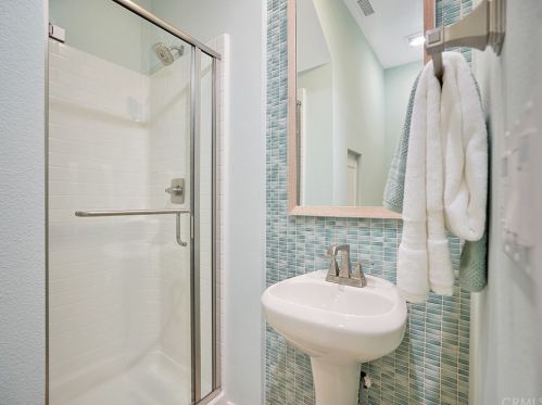 2317 Broadway, Anaheim CA  92804-2306 exterior