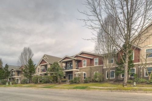 2142 Palisade Blvd, Dupont WA  98327-9757 exterior