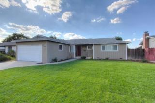2866 Bush Ave, Clovis, CA 93612-5005
