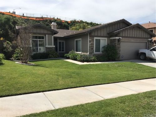 33905 Pinehurst Dr, Yucaipa, CA 92399-6935