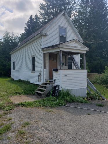 40 Elm St, Presque Isle, ME 04769-2414