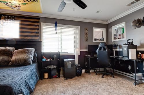 8245 Alpine Ct, Anaheim CA  92808-2318 exterior