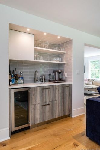 86 Lower Cross Rd, Greenwich CT  06831-3002 exterior