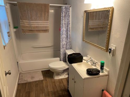 2505 Village Creek Rd, Fort Worth, TX 76105-4453