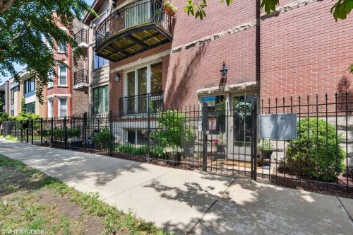 2002 Race Ave, Chicago, IL 60612-1534