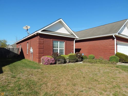 206 Witherspoon Ct, Warner Robins, GA 31088-1295