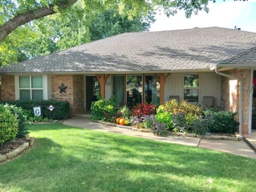 3305 Choctaw Dr, Edmond, OK 73013-6837