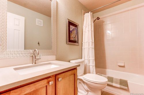 7588 Quatar Way, Aurora CO  80016-7119 exterior