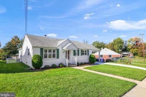 12722 Holdridge Rd, Silver Spring, MD 20906-3883