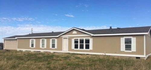 1734 92nd Ter, Augusta, KS 67010-8296
