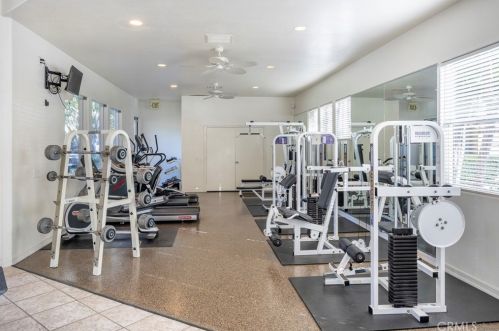 1804 Crescent Oak, Irvine CA  92618-4027 exterior