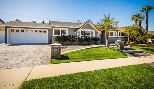 4758 Beaumont Dr, Simi Valley, CA 93063-1807