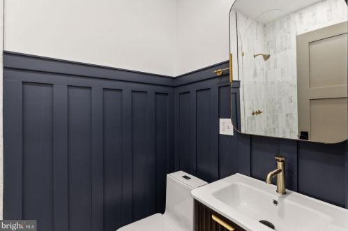 743 22nd St, Philadelphia PA 19130-2604 exterior