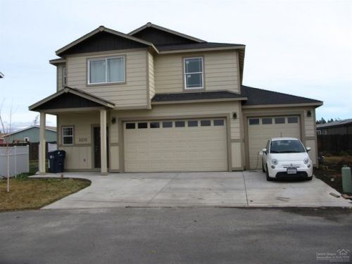 2230 Blackfoot Ct, Eagle Crest, OR 97756-8998