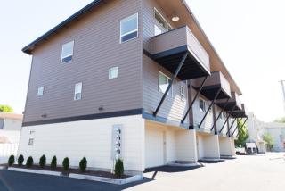 880 Grove St, Corvallis OR  97333-4022 exterior