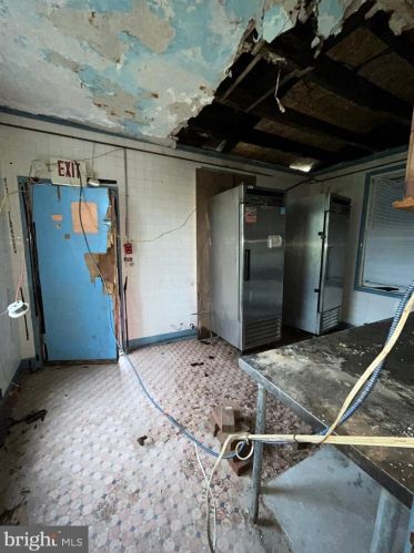 601 Chelten Ave, Philadelphia PA  19126-3825 exterior