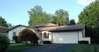 4966 Shadycrest Rd, Columbus, OH 43229-5232