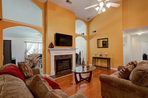 1832 Millstone Mnr, Conyers GA  30013-1354 exterior