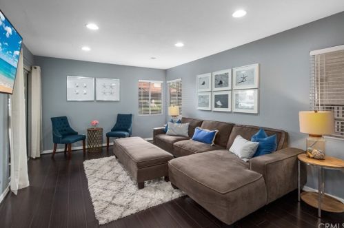 16 Corniche Dr, Dana Point, CA 92629-4035