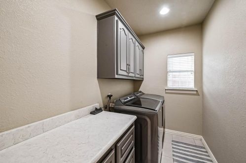 10512 Stonehill Dr, Fort Worth TX  76126-4547 exterior