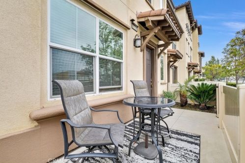 1529 Lincoln Ave, Anaheim, CA 92805-2221