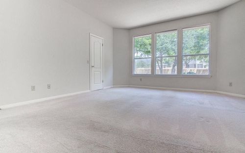 14911 Bescott Dr, Austin TX  78728-5728 exterior