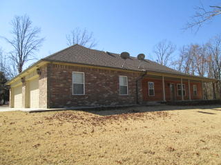 21583 Sixshooter Rd, Cookson, OK 74427