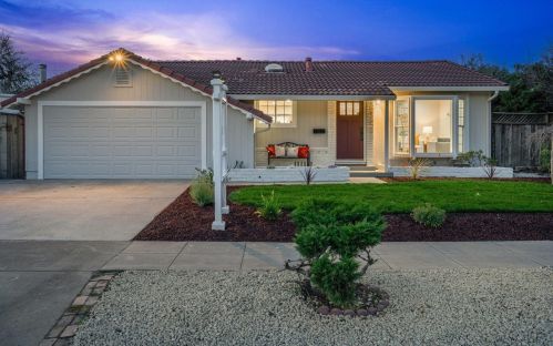 4883 Country Ln, San Jose, CA 95129-4408