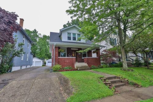 4218 Eileen Dr, Cincinnati, OH 45209-1639