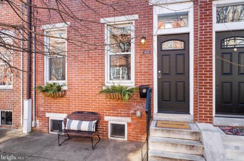 1636 Eyre St, Philadelphia PA  19125-2420 exterior