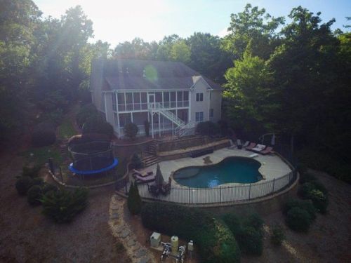 252 Jacob Hunter Ln, Ellijay, GA 30536-6956