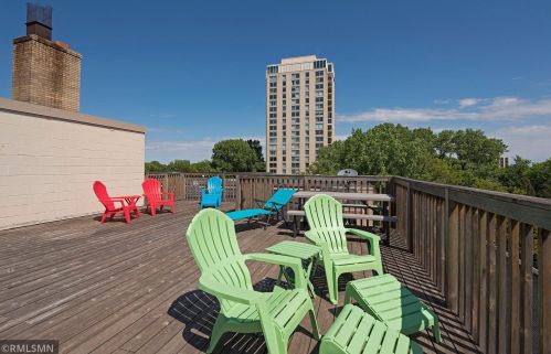 3150 Excelsior Blvd, Minneapolis MN  55416-4666 exterior
