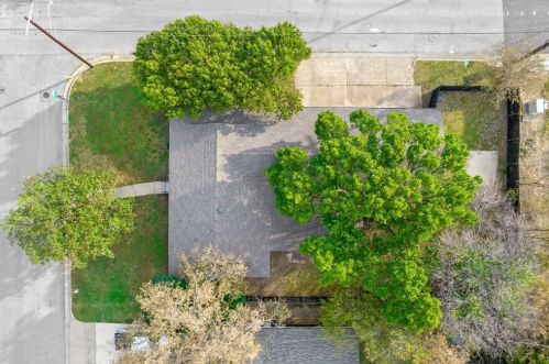 4801 Selkirk Dr, Fort Worth TX  76109-5043 exterior