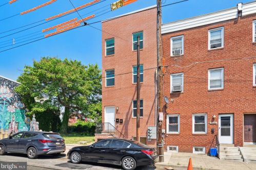 2543 11 St, Philadelphia PA  19133-1413 exterior