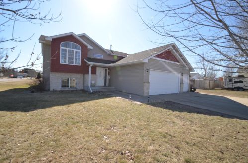 13477 Monroe Dr, Becker, MN 55308-9362