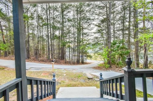 2341 Lucas Dr, Conyers GA  30012-2463 exterior