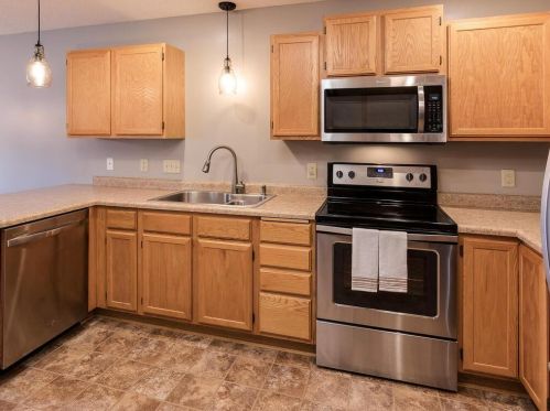 12793 Edgewater Path, Saint Paul MN  55124-8695 exterior