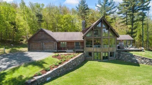 161 Smith Pond Rd, Enfield, NH 03748-4184