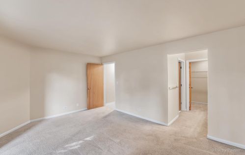 1276 Clare Ct, Carol Stream IL  60188-6011 exterior