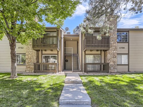 1752 Pitkin Cir, Aurora, CO 80017-4263