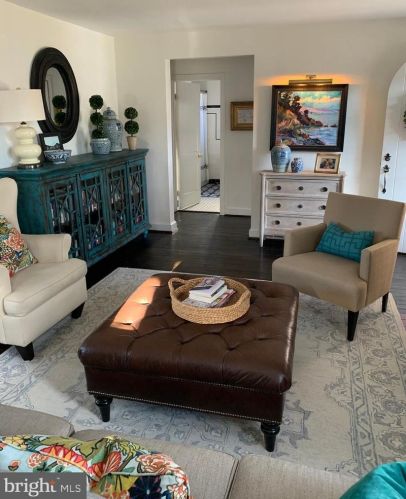 2015 Osborn Dr, Silver Spring MD  20910-1320 exterior