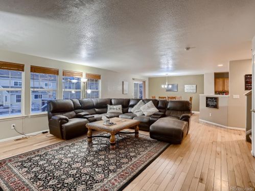 16245 Phillips Dr, Englewood CO 80112-4603 exterior