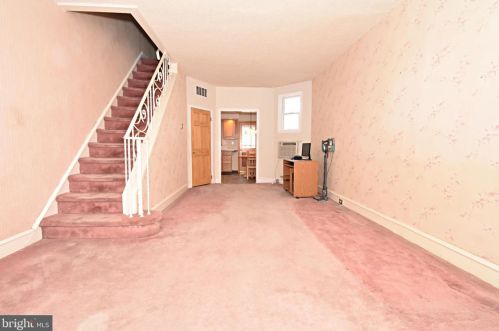 3356 Livingston St, Philadelphia, PA 19134-5319