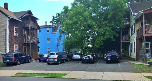 165 Greenwood St, New Britain, CT 06051-3333